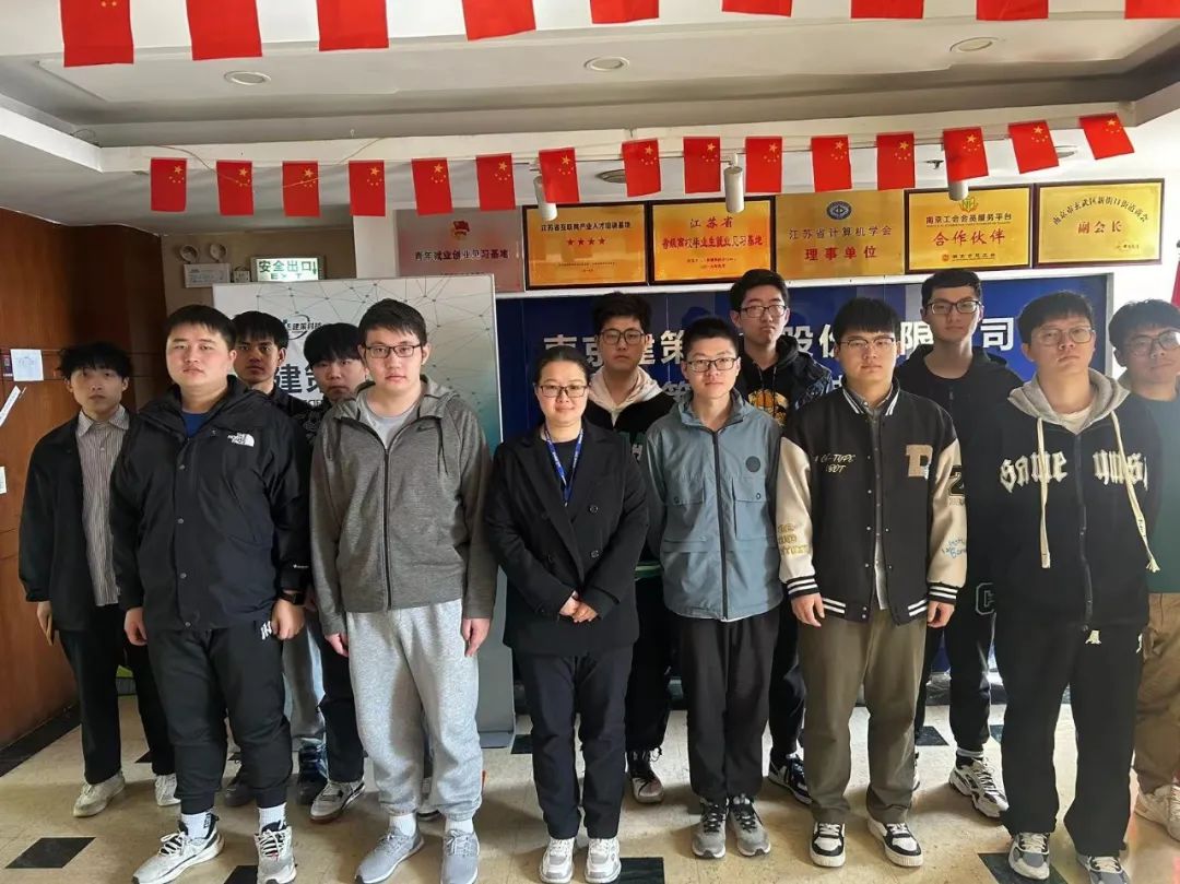 春天最美，萬物復(fù)蘇，正是學(xué)習(xí)的好時(shí)光